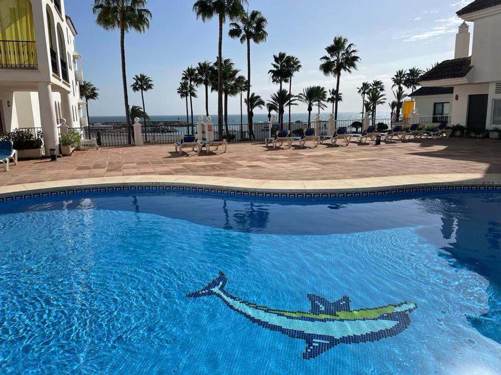 Beach Apartment In La Duquesa Marina Castillo de Sabinillas Buitenkant foto